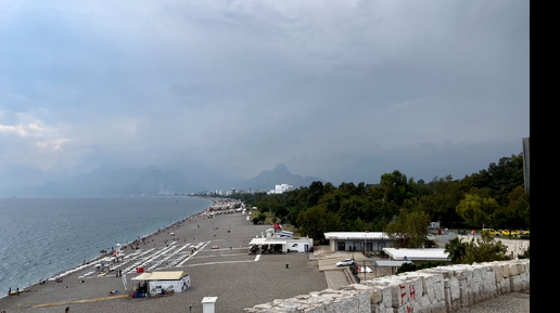 POV: Прогулка в сторону пляжа Коньяалты Антальи. Antalya Konyaaltı Plaj