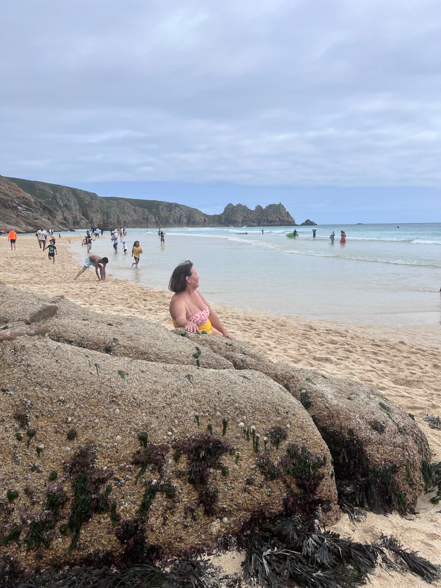 Буквально через 2 часа, в бухту за мной пройти уже можно было почти по прям в воде.