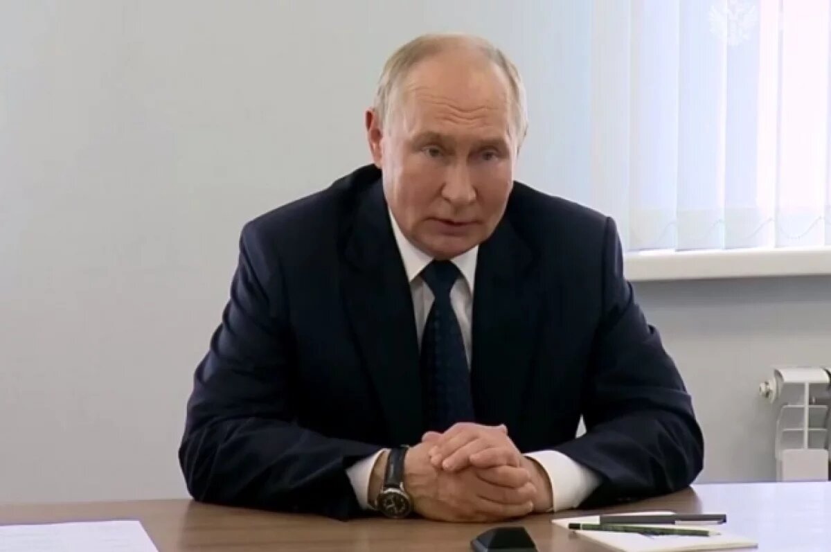    Путин прибыл в Кызыл впервые за последние 10 лет