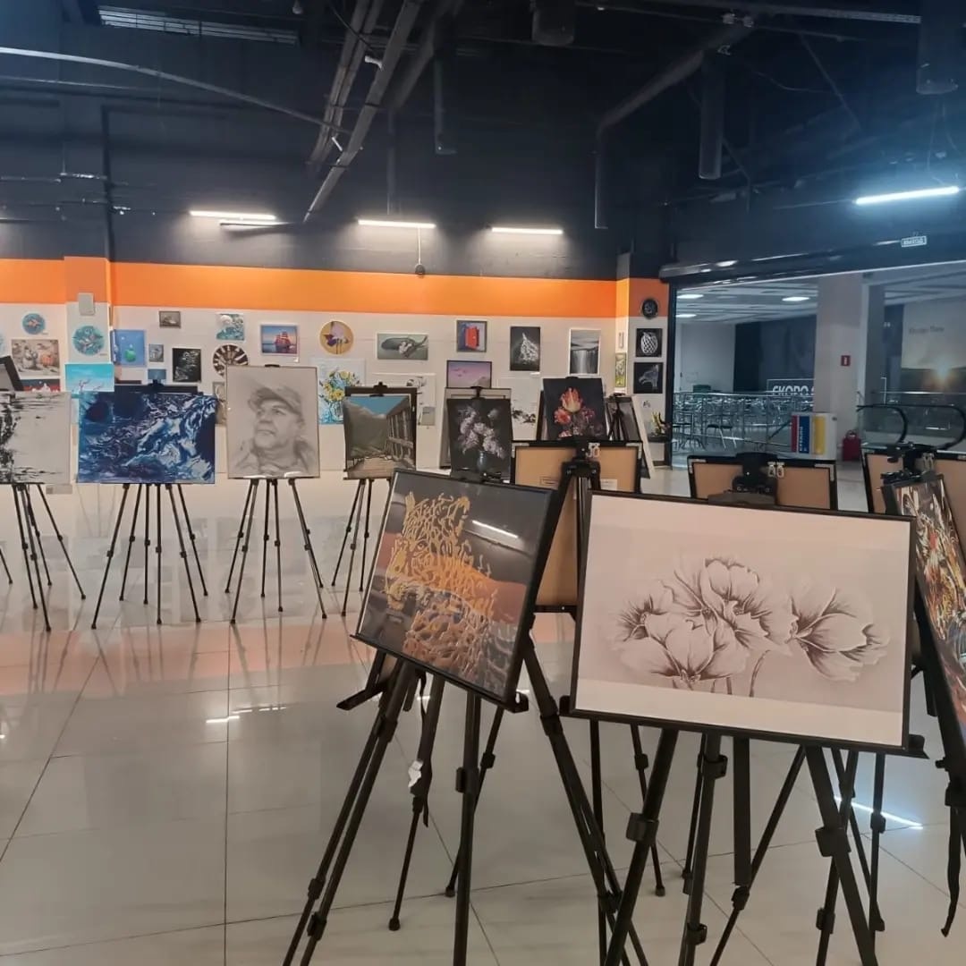 Ритейл парк Варшавское шоссе, 97 2 этаж Art Future Gallery 