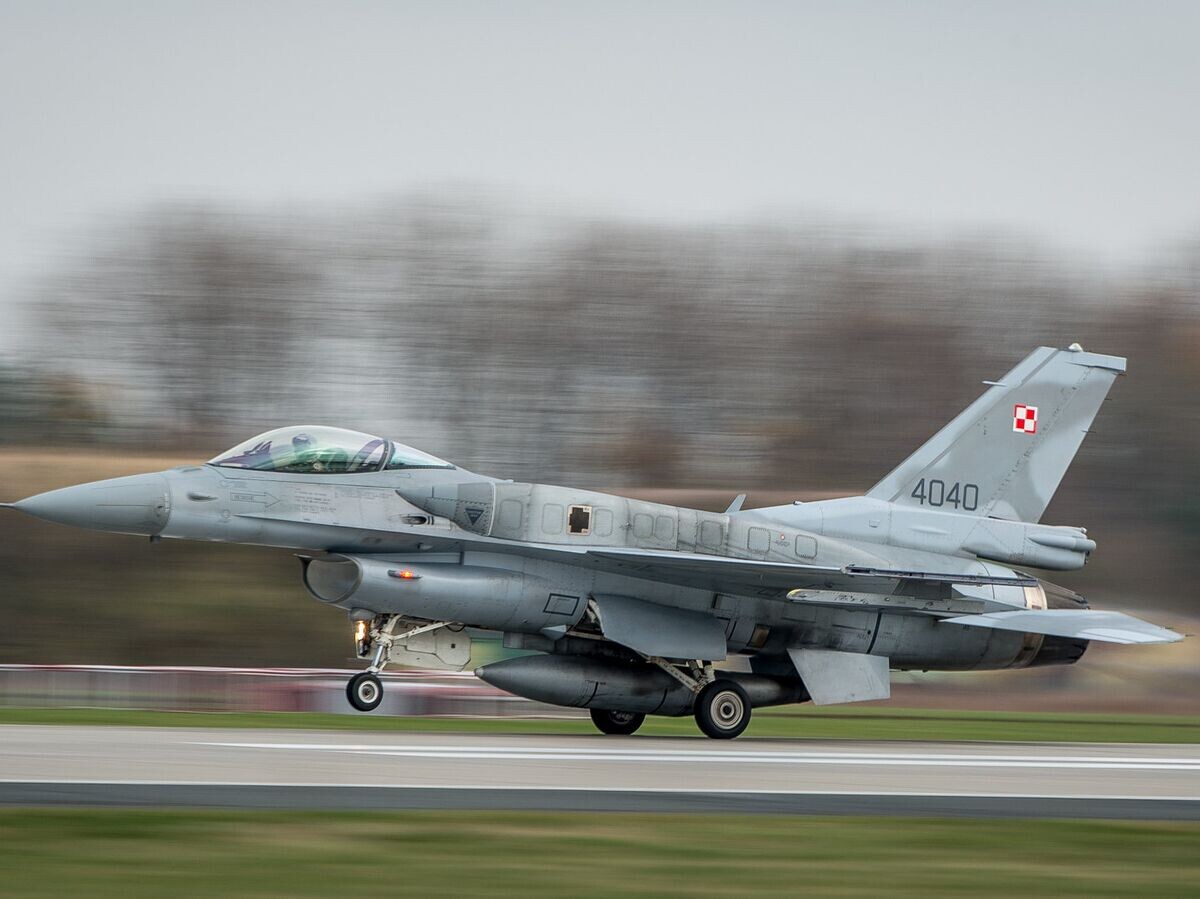    F-16 ВВС Польши© Flickr / SFJZ13