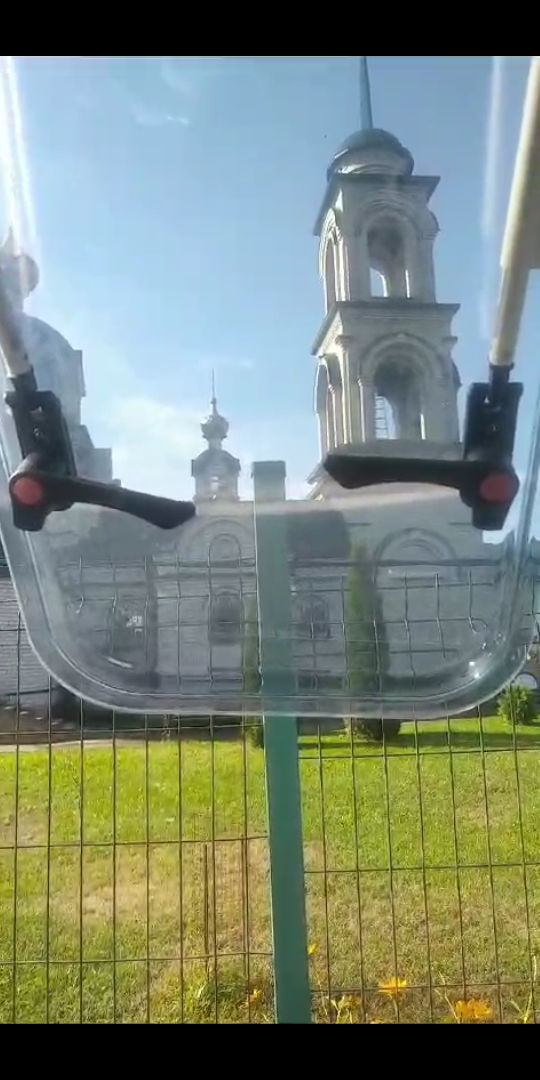 просыпаться под колокола - наша обычная практика)