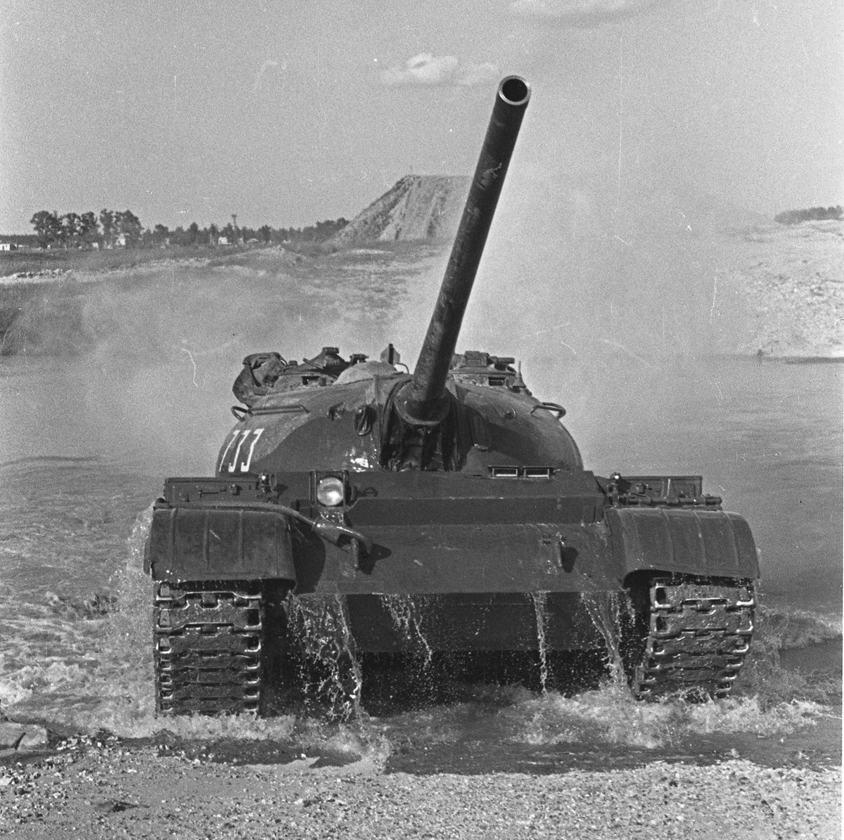 Танк Т-54 на учениях. Источник: Архив Lesta Games.