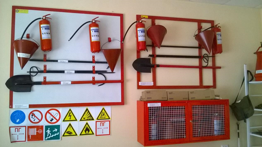 Классический пожарный щит