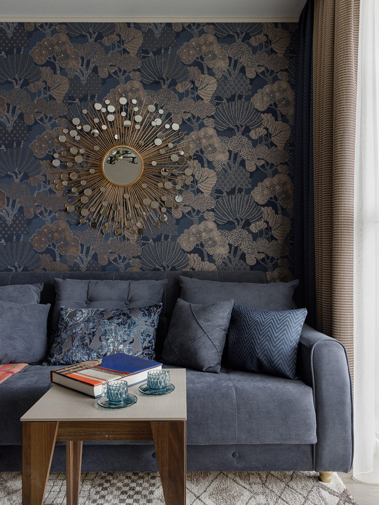 Гостиная в квартире по дизайну Гузель Якуповой. Мебель сделана на заказ по эскизам дизайнера.