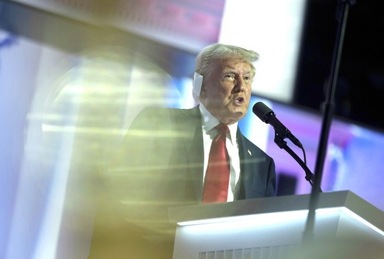    Дональд Трамп