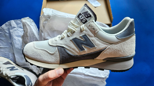 Распаковывю кроссовки New Balance 475