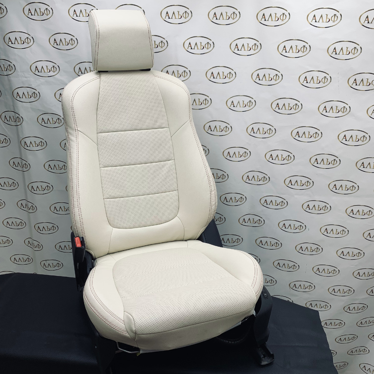 Перетяжка Mazda