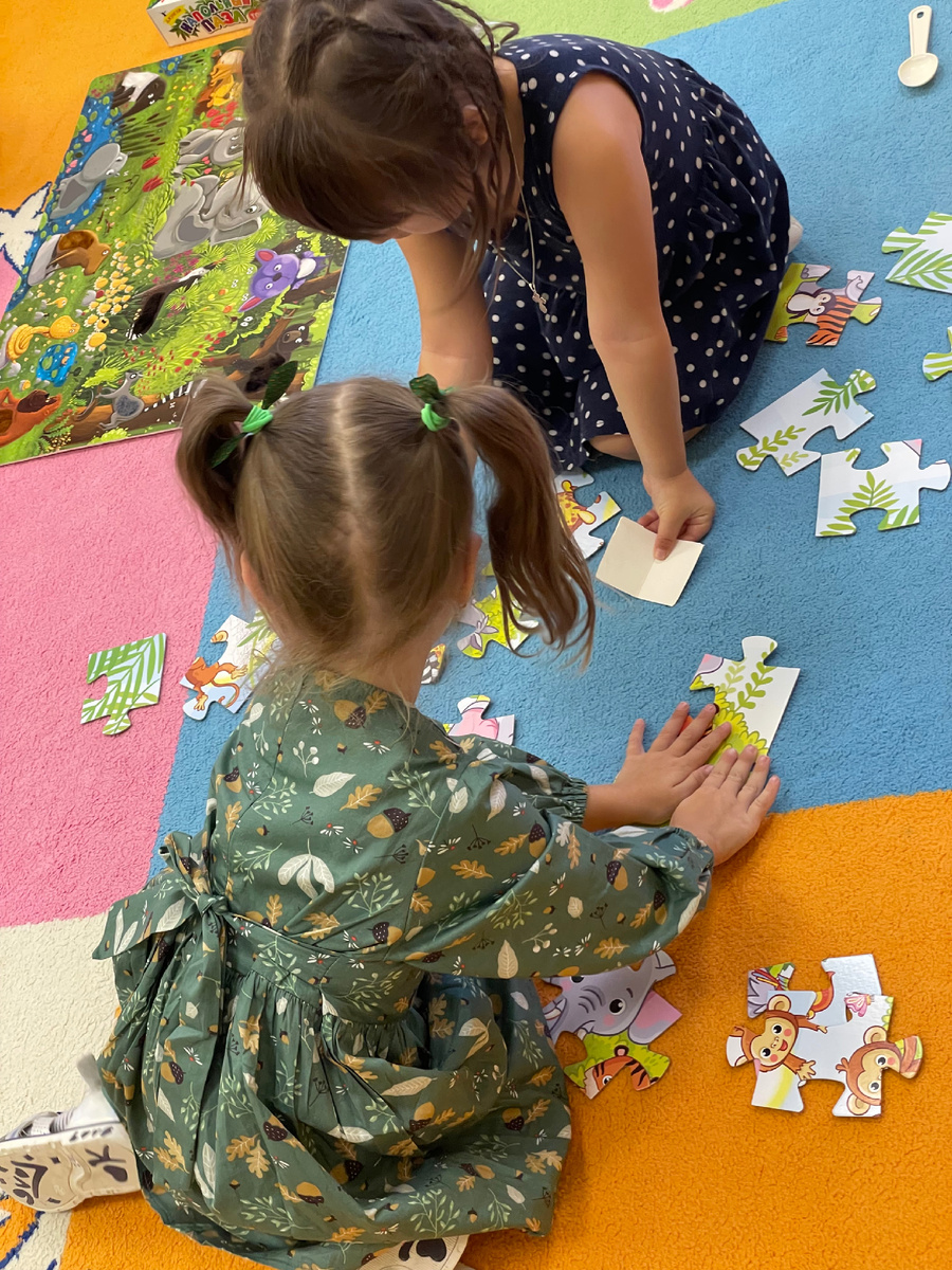 Собирали пазлы