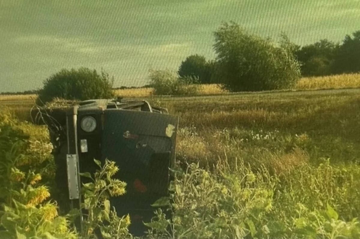    На Дону в аварии с перевернувшейся машиной погиб пожилой водитель
