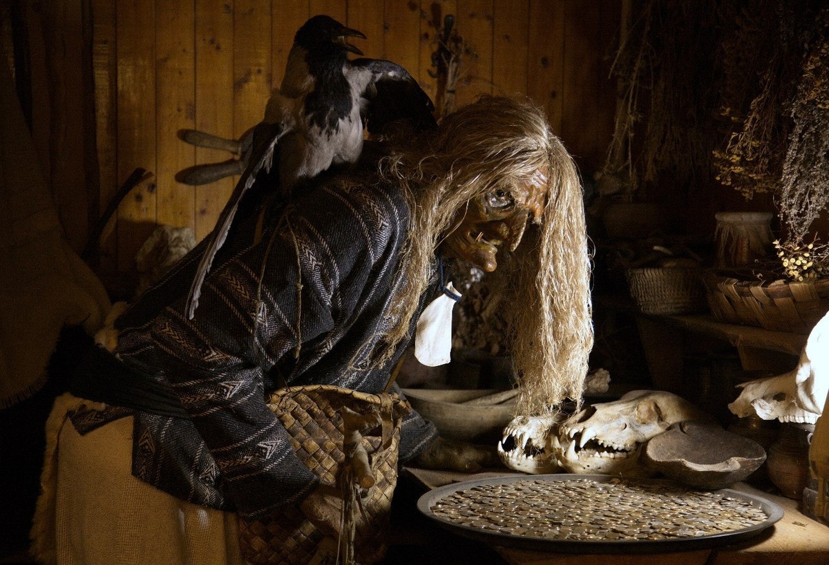 Баба-Яга. Фото: официальная группа ВКонтакте