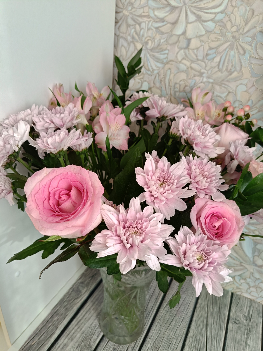 Обожаю цветы. Любые абсолютно. Но к розам особая любовь 😍