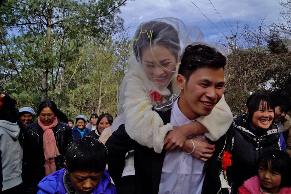 Кадр из документального фильма "МОЛОДЕЖЬ: ВОЗВРАЩЕНИЕ ДОМОЙ" (QING CHUN: GUI (YOUTH: HOMECOMING), реж. Бинг Вэнг. Источник: www.labiennale.org 