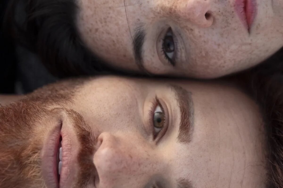    В Петербурге женщина ушла в декрет, родила и поменяла пол