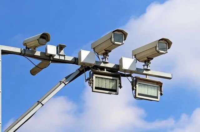    Как не попасть на штрафы под новыми камерами на дорогах?