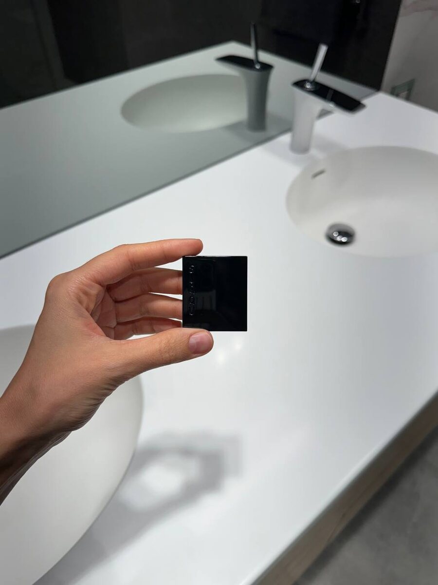 Suqqu Tone Touch Eyes Тени для век в оттенке 18 Momoshizuku
