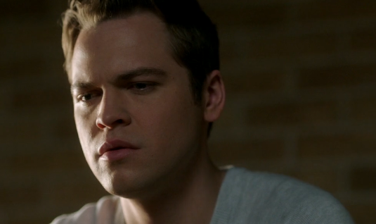 Тот случай когда персонаж, которого играет сам актёр нравится куда больше самого актёра того кто  в реальной жизни вообще на свой персонаж похож не особо. Тут актёру 30 лет