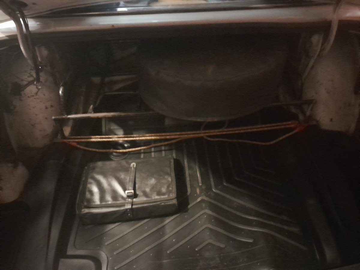 С закрытой сумкой