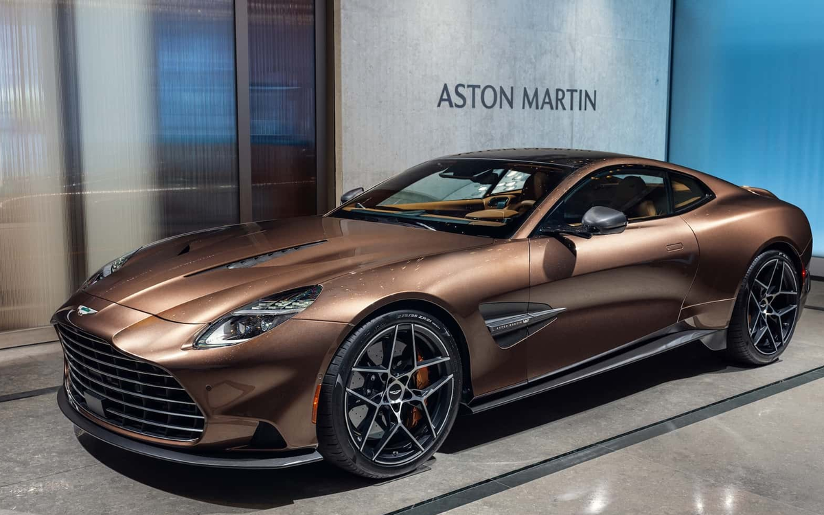 Aston Martin Vanquish 2025 