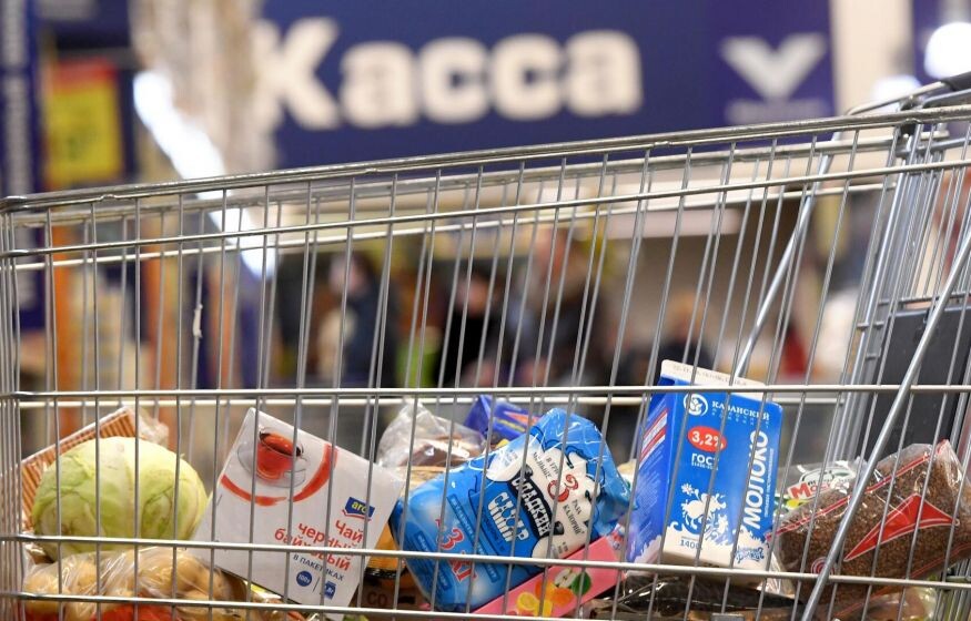    Россиянам будут раздавать продукты бесплатно: правительство дало добро