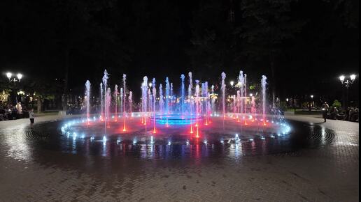 Новый поющий фонтан в саду Блонье. Смоленск⛲