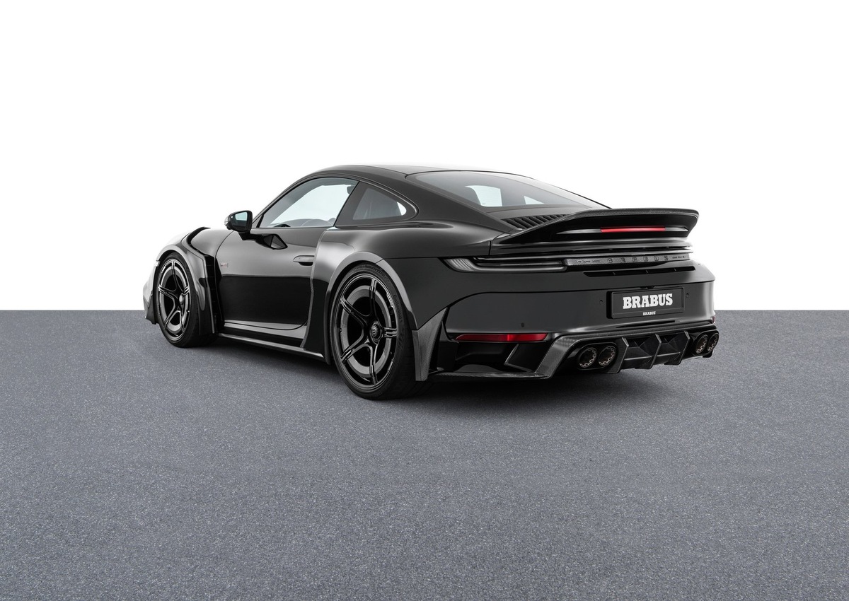    Porsche 911 Turbo S Brabus 900 Rocket R