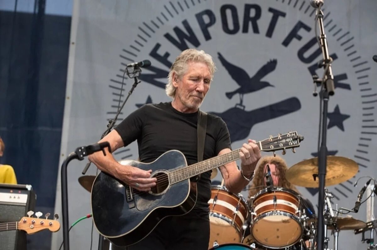    Основатель Pink Floyd Уотерс: спасибо народу России за победу над нацистами