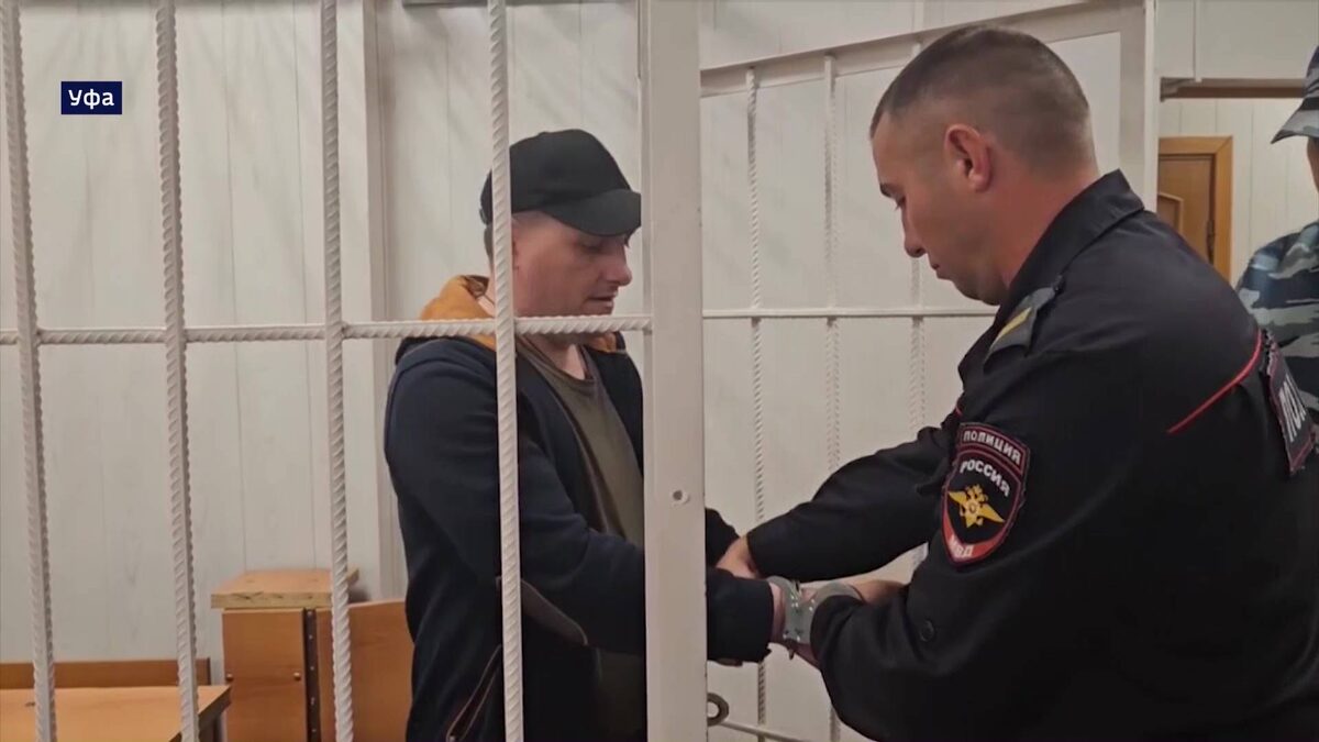    Поджег диван с телом убитого: подробности приговора зарезавшего своего знакомого уфимцу