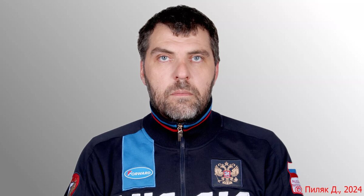 На фото: Дмитрий Пиляк, тренер по физподготовке, спикер Высшей школы тренеров НГУ им. Лесгафта