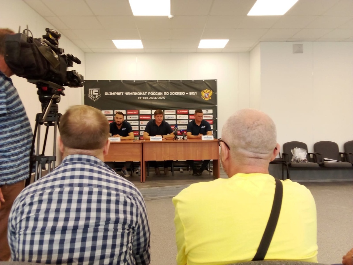 Слева направо Данил Ердаков, Игорь Борисович Провольнев, Алексей Анатольевич Медведев