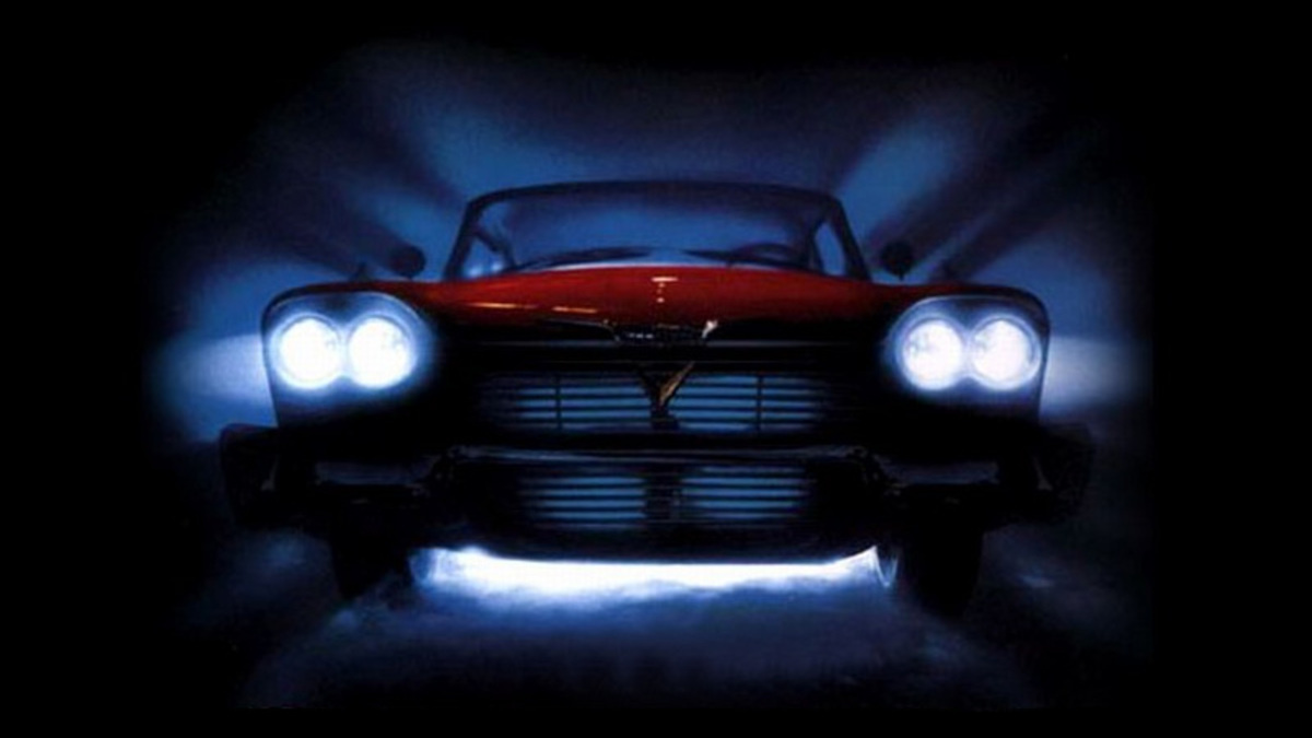 Некоторые автомобили были страшными только в кино, как Плимут Фьюри например.