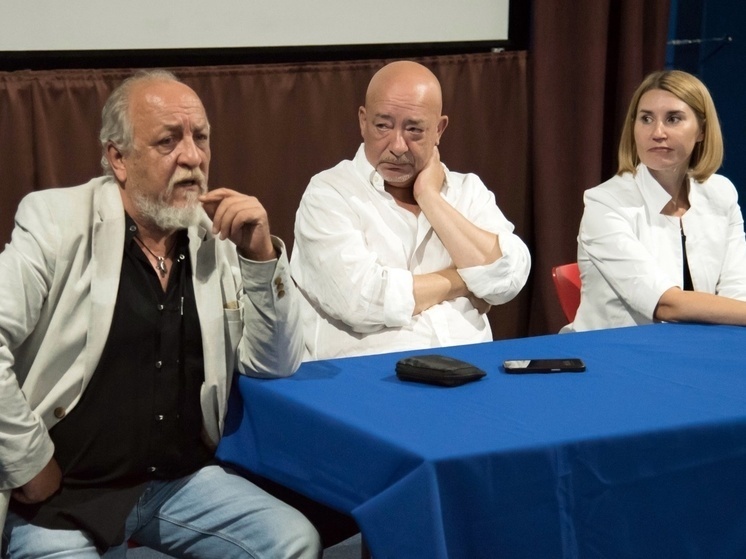     фото Ирины Ширшовой со страницы Ярославский Камерный Театр п/р Вл.Воронцова ВК