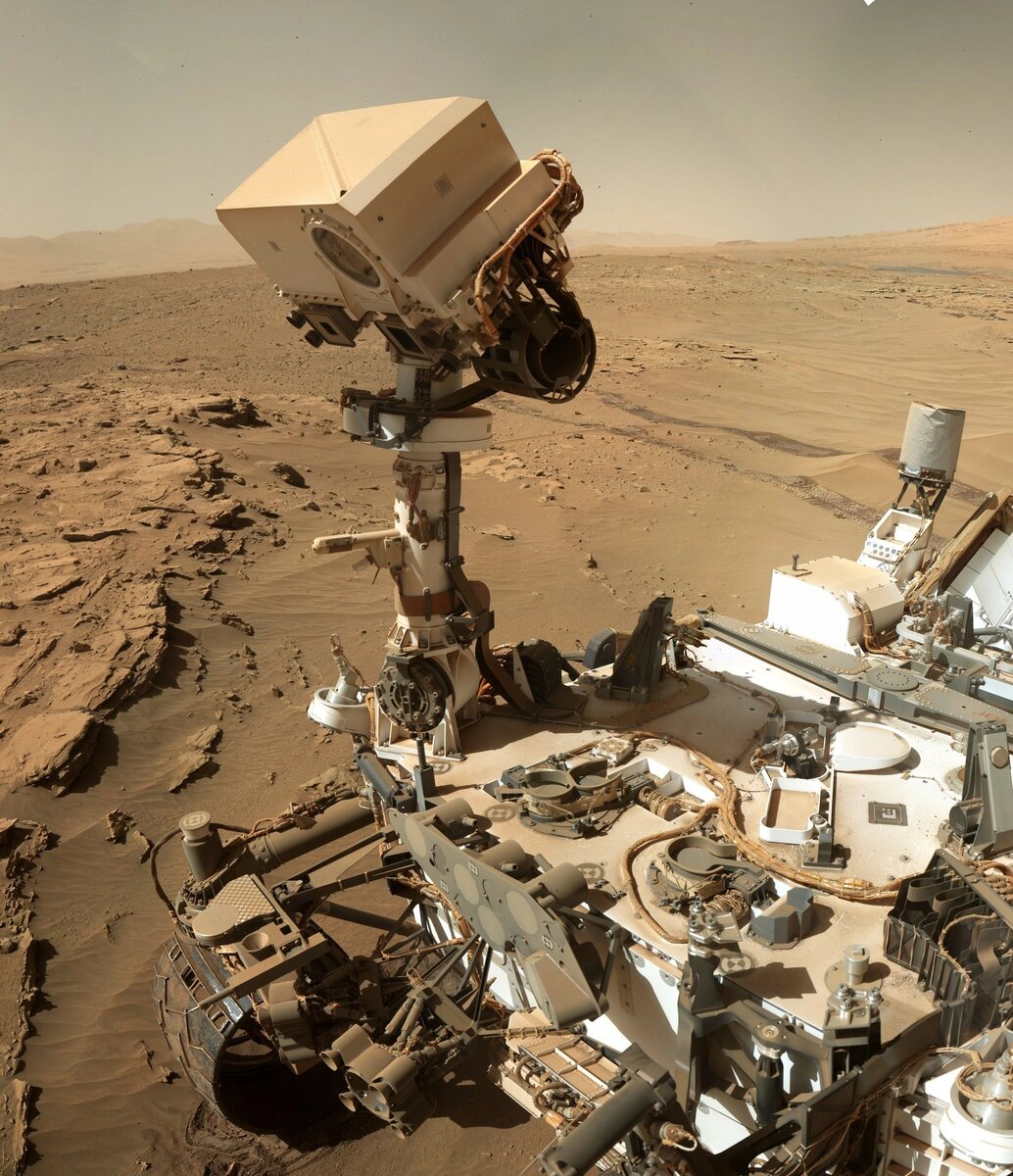 Селфи марсохода Curiosity (В оригинальном цвете)