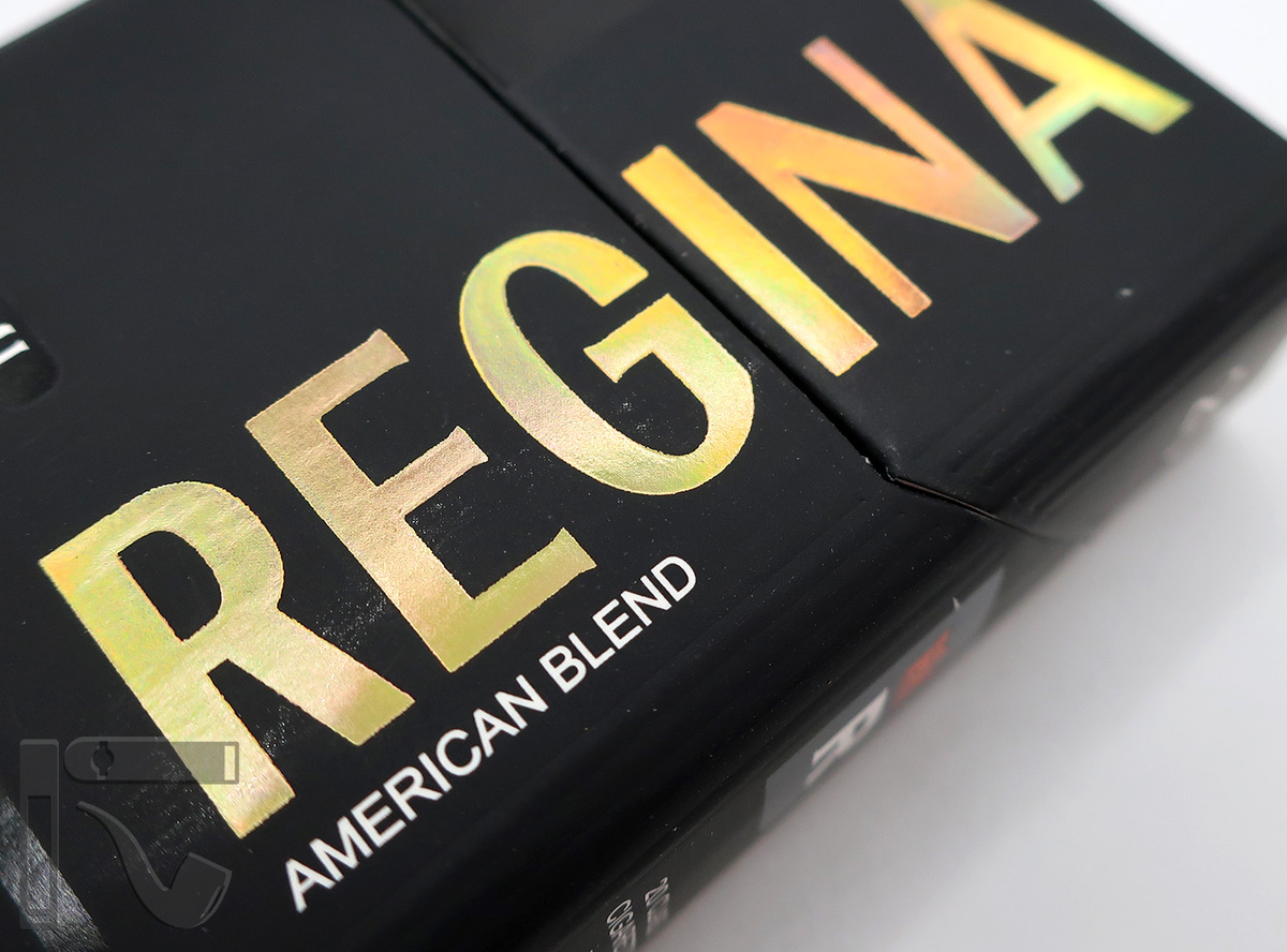 Сигареты Regina Noir. Фото: © канал "Уголок Курильщика"