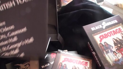 006 Black Sabbath Sabotage Box-set 4 cd + 2 books