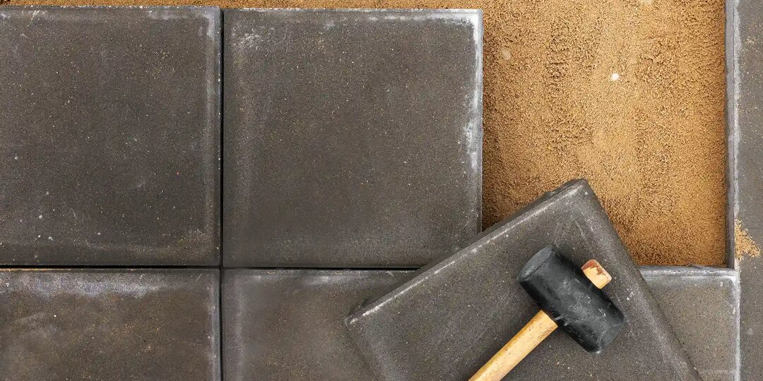 Укладываем тротуарную плитку правильно