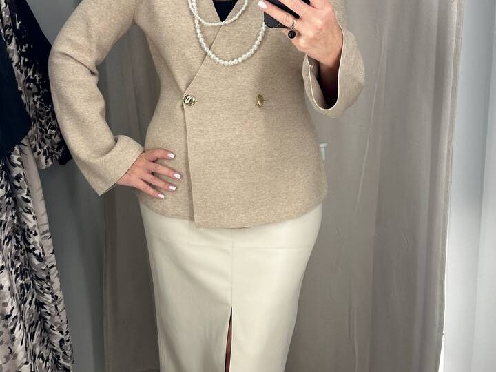 Шоппинг в Zarina: примерка красивой одежды на осень