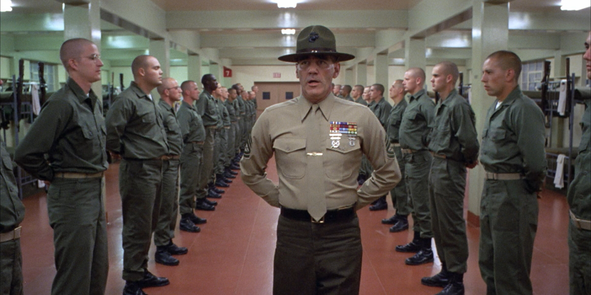 Кадр из фильма "Цельнометаллическая оболочка" 1987 года, режиссер Стэнли Кубрик. 