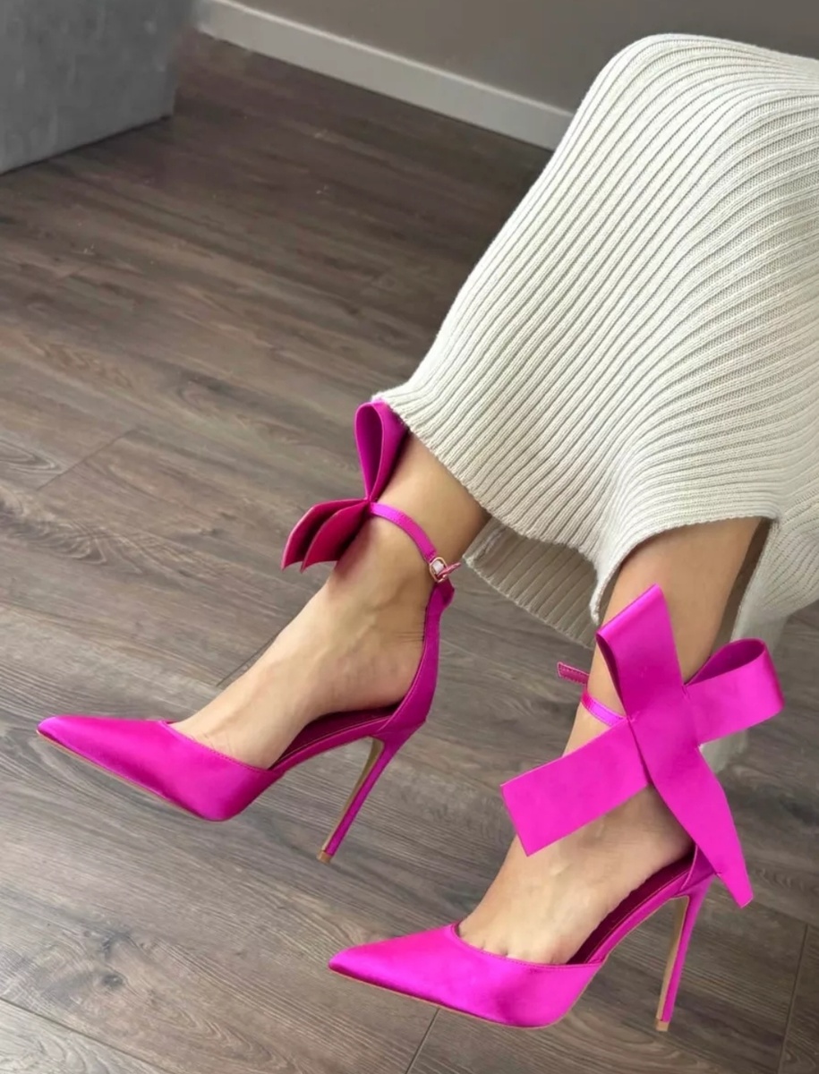 Яркие туфли на свадьбу