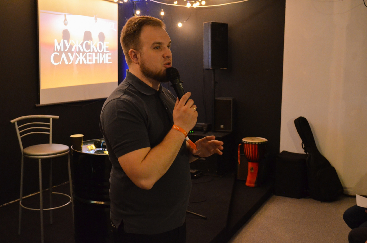 Сергей Лузьянов (24.07.91)-Самовлюблённый лидер деструктивного культа в Архангельске