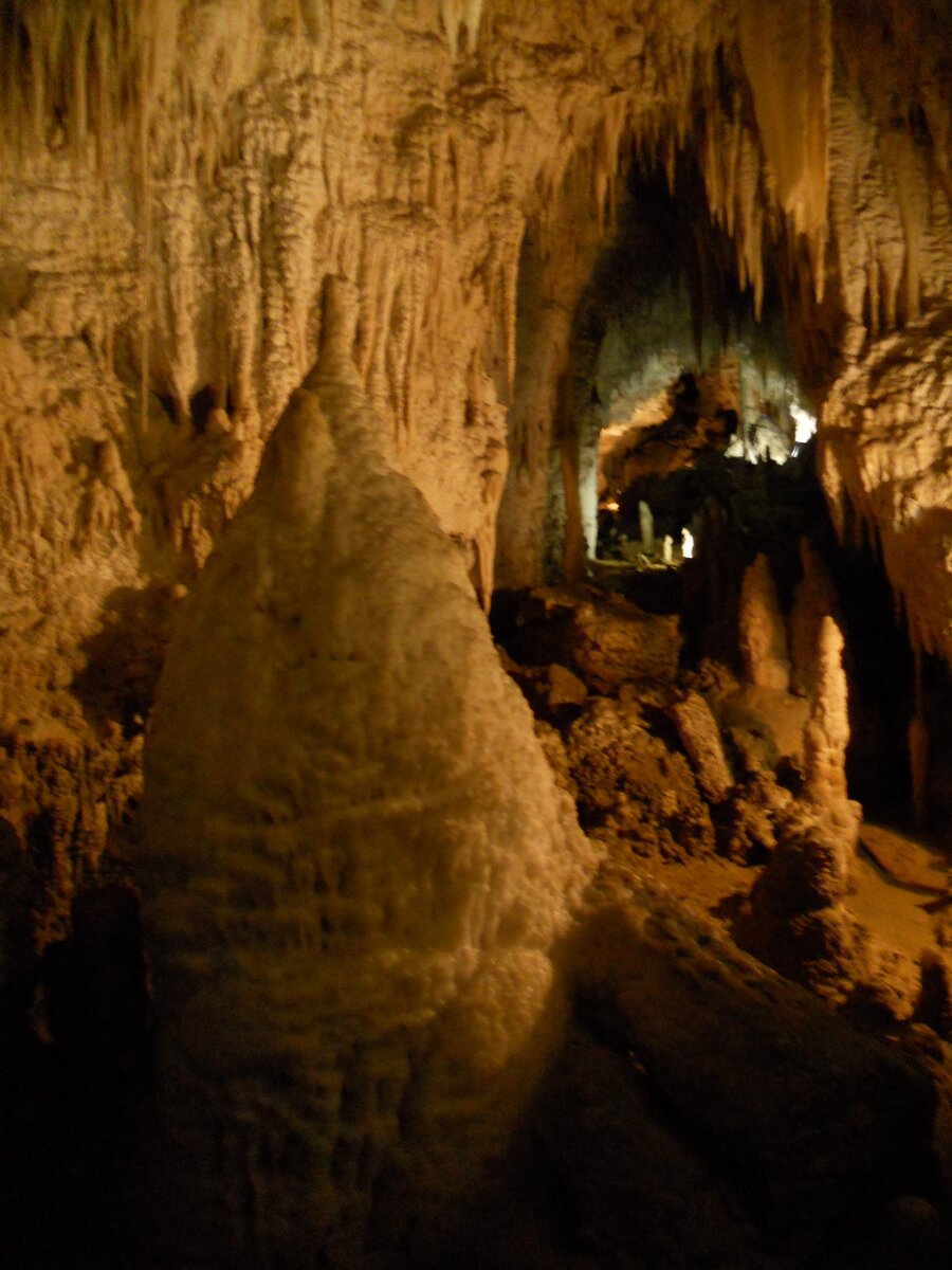 Aranui Caves 