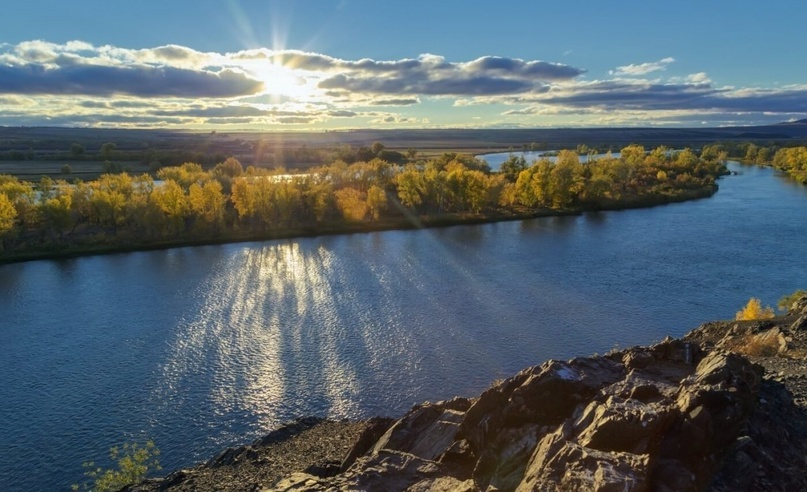https://multiurok.ru/index.php/blog/reka-irtysh-ot-podnebesnoi-do-krainego-severa.html