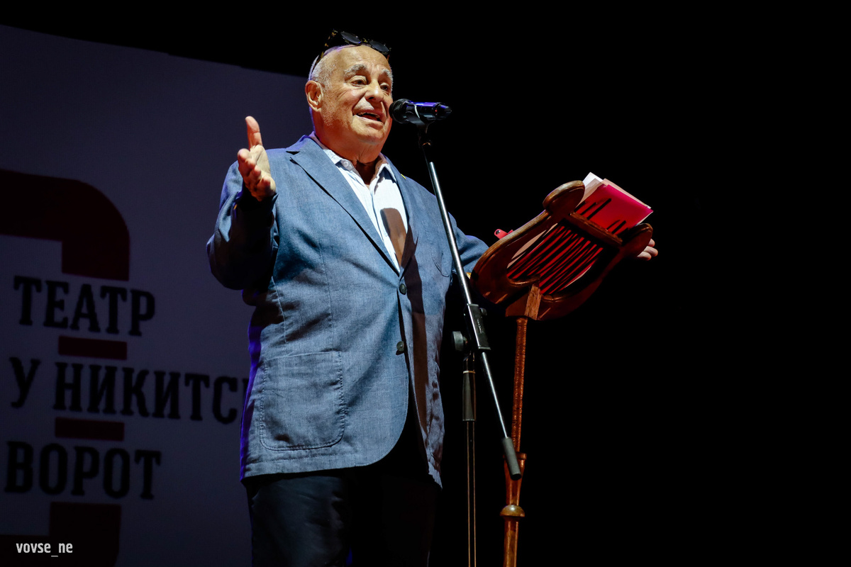 Сбор труппы в Театре у Никитских ворот (2023)