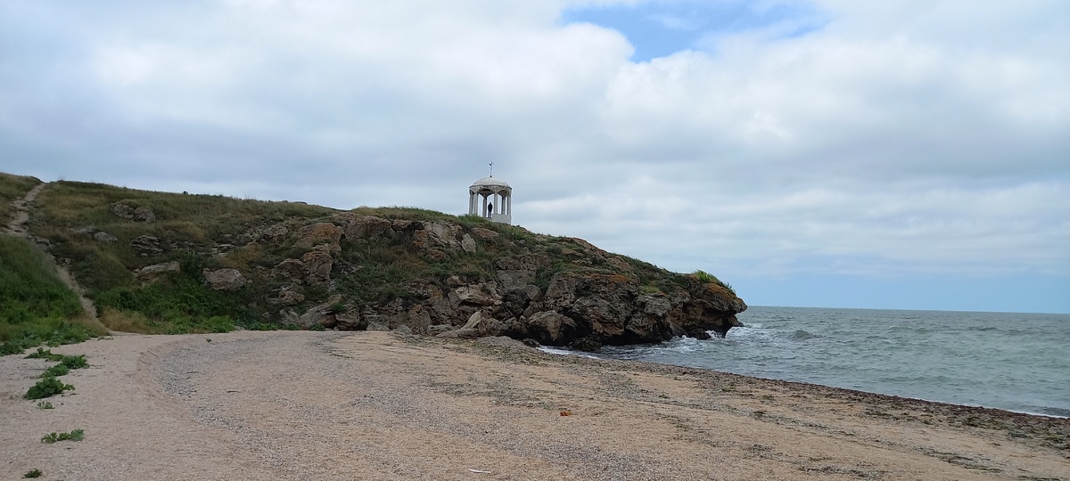 Ротонда на мысе Че