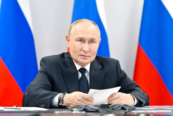    Владимир Путин
