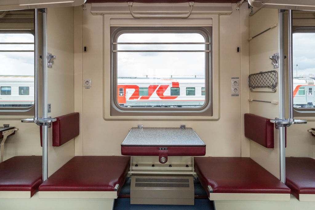 Фото из сети интернет. Боковой плацкарт.