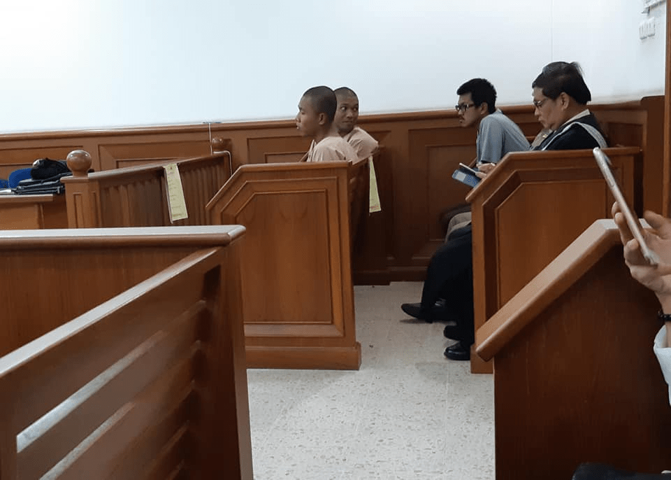 В Таиланде во время суда в зале заседений могут одновременно находиться участники нескольких  уголовных дел.  До пяти и более... 