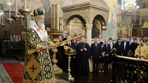 Летопись. В 2012 году Патриарх Кирилл в сослужении Белгородского духовенства совершил Божественную литургию в Успенском соборе Кремля