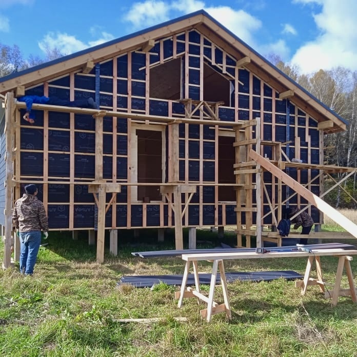 Процесс строительства в СК «Лидер Дач»