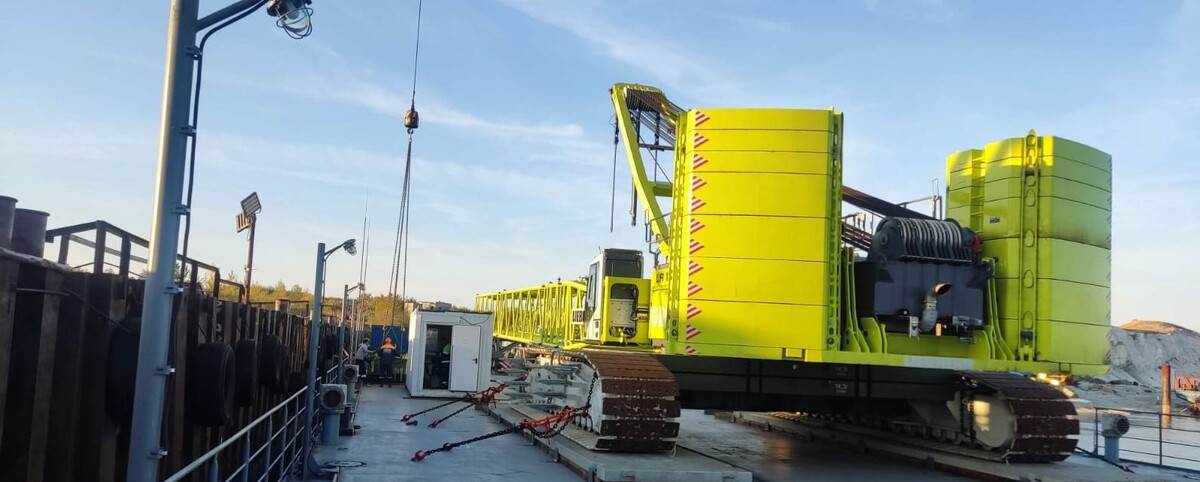 Liebherr LR 1300 на судне. г.Нижний Новгород, 2023 год.